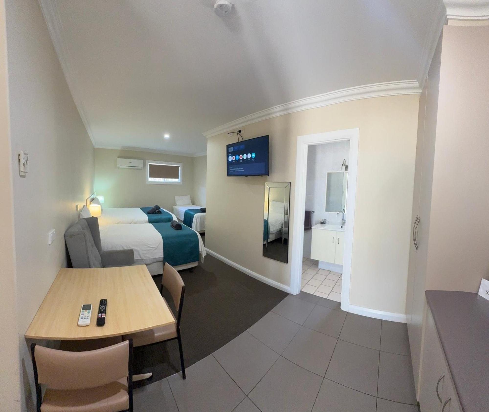 Mia Motel Гриффит Экстерьер фото